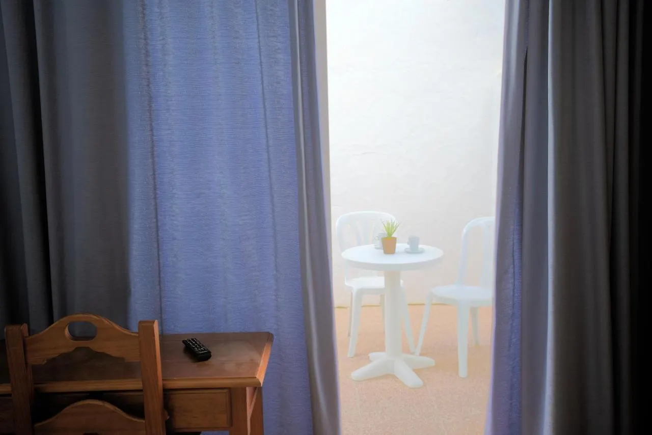 Hotel Oasis Atalaya Conil De La Frontera 0*,