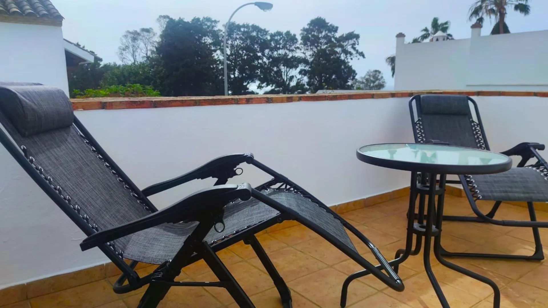 Hotel Oasis Atalaya Conil De La Frontera 0*,